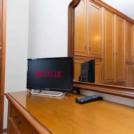 Esclusiva Residenza Con 2 In Centro Citta, Mare A 750m, Parcheggio A 300m Lägenhet Pescara