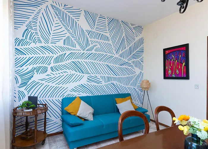 Esclusiva Residenza Con 2 In Centro Citta, Mare A 750m, Parcheggio A 300m * Pescara