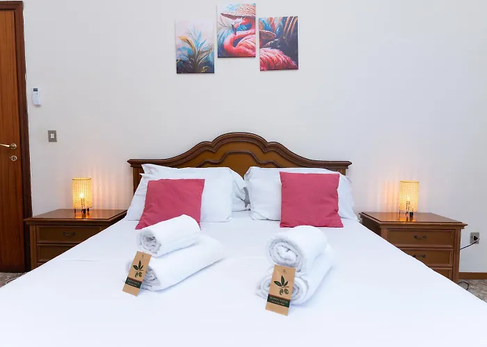 Esclusiva Residenza Con 2 In Centro Citta, Mare A 750m, Parcheggio A 300m * Pescara