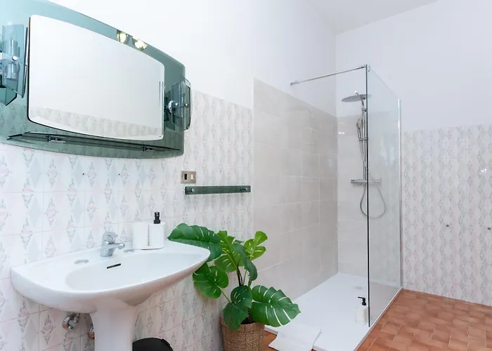 Appartement Esclusiva Residenza Con 2 In Centro Citta, Mare A 750m, Parcheggio A 300m *