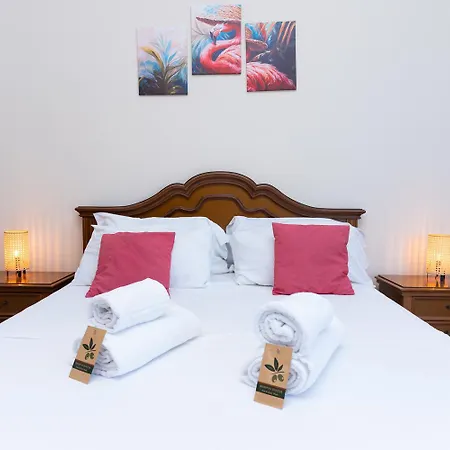 Promo Vacanze 2 Esclusive Centro, A 5min Dal Mare, Parcheggio A 300m * Pescara