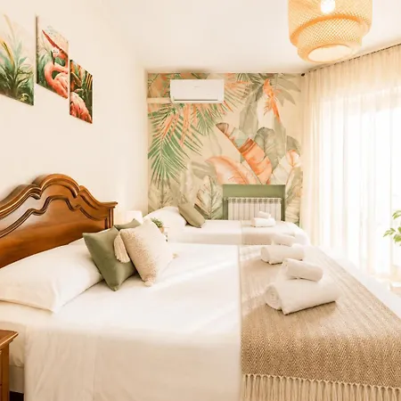 Appartamento Promo Vacanze 2 Esclusive In Centro, Mare 750m, Parcheggio 300m