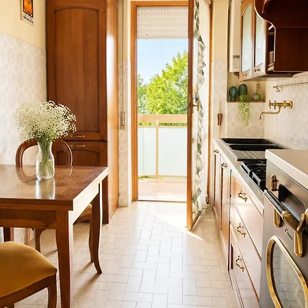 Promo Vacanze 2 Esclusive In Centro, Mare 750m, Parcheggio 300m Appartamento