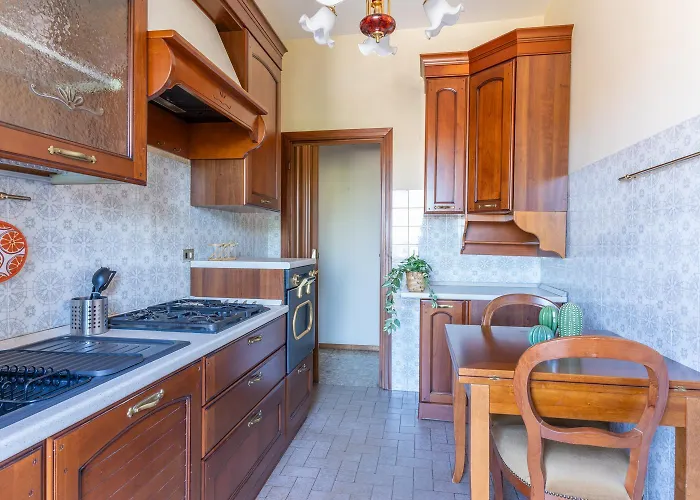 Esclusiva Residenza Con 2 In Centro Citta, Mare A 750m, Parcheggio A 300m Daire