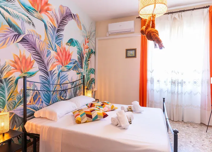 Daire Esclusiva Residenza Con 2 In Centro Citta, Mare A 750m, Parcheggio A 300m